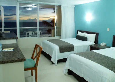 Habitación Estándar con Vista al Mar hotel familiar en el malecón de Mazatlán Don Pelayo