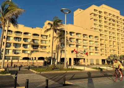 Vista desde el malecón de Mazatlán Hotel Pelayo